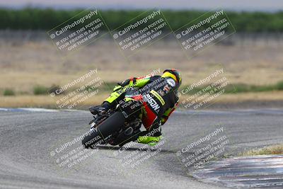 media/May-03-2025-CRA (Sat) [[22b18d099a]]/Races/Race 1/